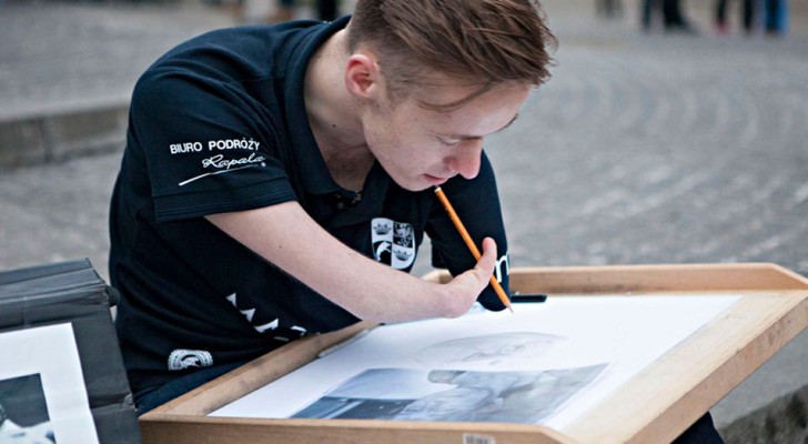 This young artist was born without hands, but still manages to create incredible works of art 