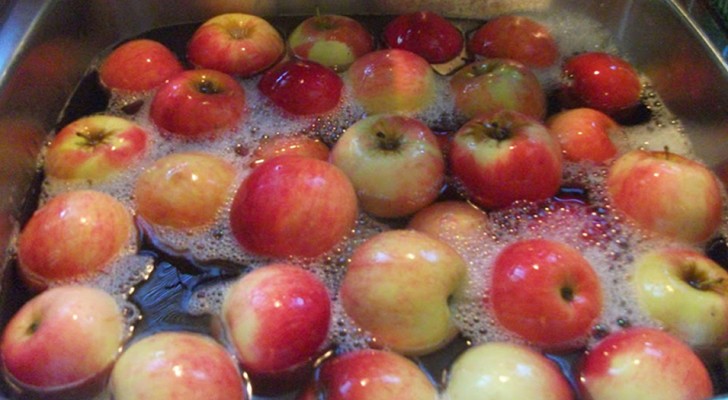 Here is the most effective homemade method to eliminate pesticides from fruits and vegetables