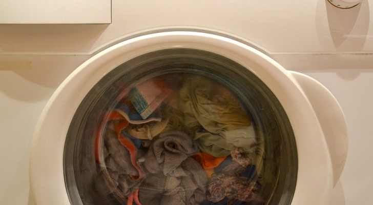 Ecco come mantenere pulita la lavatrice con il minimo sforzo