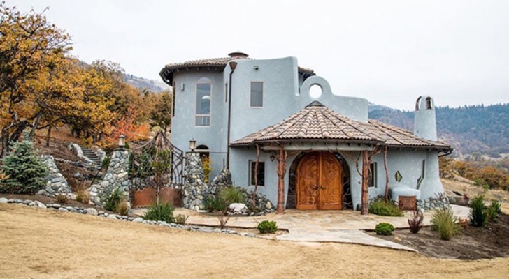 Un artista visionario ha creato questa villa rifinita nei minimi particolari: il costo finale è quasi 8 milioni di dollari
