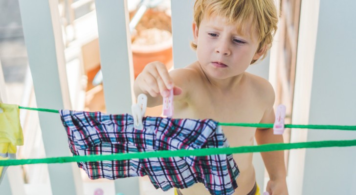 10 tarefas domésticas que os seus filhos podem fazer sem muita supervisão