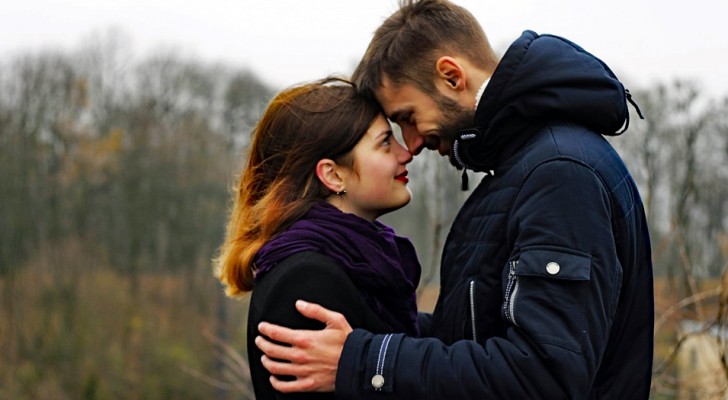 Volgens een onderzoek zijn stellen waar de man langer is dan de vrouw gelukkiger