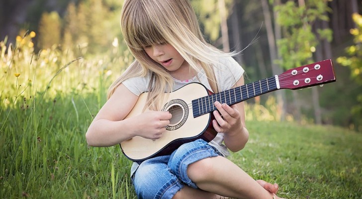 I bambini avrebbero bisogno di meno tablet e più strumenti musicali, secondo molti esperti