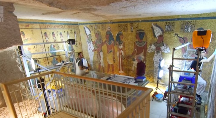 De restauratie van het graf van Toetanchamon is voltooid: hier zijn de foto's te zien van de herontdekte oude glorie
