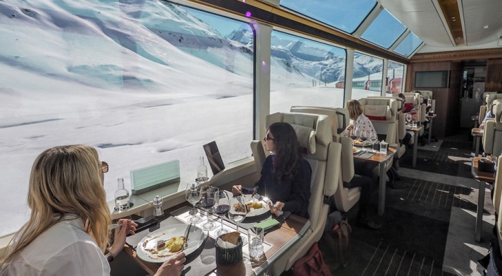 Atemberaubende Ausblicke und exzellentes Essen - das ist es, was eine erstklassige Reise mit dem Glacier Express ausmacht