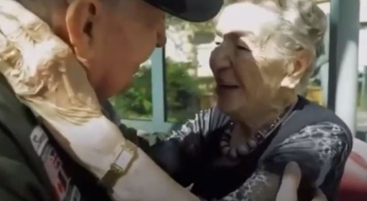 Ein verliebtes Paar, das durch den Zweiten Weltkrieg getrennt wurde, ist nach 70 Jahren wieder vereint