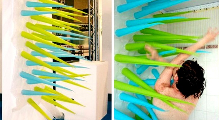 Un'artista ha creato una doccia "gonfiabile" che ti avverte quando stai consumando troppa acqua