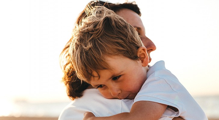 I figli maggiori sono spesso i più trascurati: i genitori dovrebbero imparare a chiedergli scusa