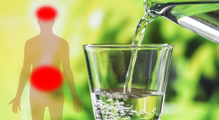 6 benefici che il nostro corpo può ricavare se assumiamo ogni giorno la giusta quantità d'acqua