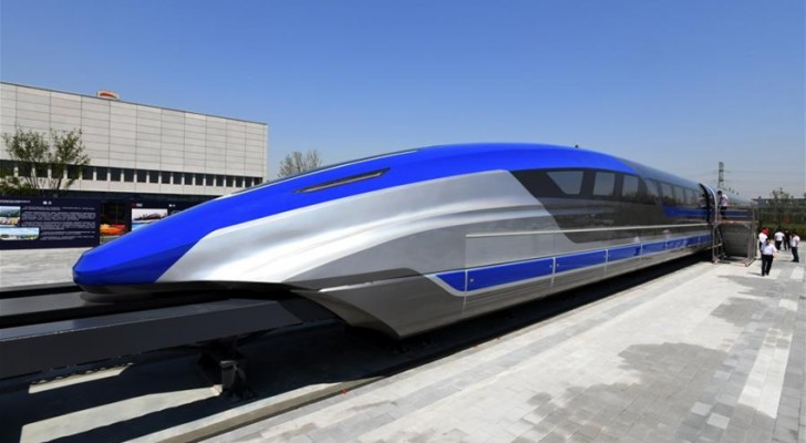 Le nouveau train chinois à sustentation magnétique atteint une vitesse de 600 km/h