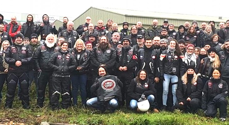These motorcyclists accompany abused children to court to make them feel safe