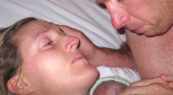 Les médecins déclarent mort un nouveau-né : il revient à la vie après 2 heures grâce au contact avec sa mère