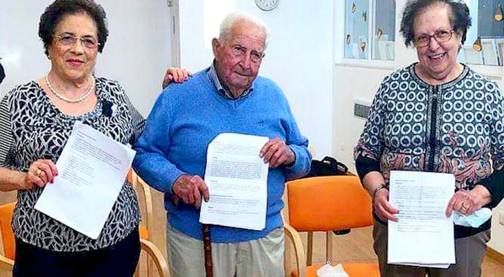 Tre pensionati ottengono il diploma di terza media realizzando così il proprio sogno nel cassetto