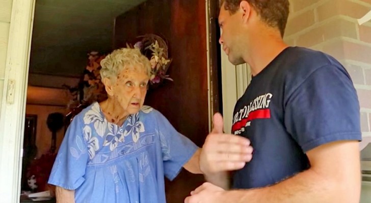 Une femme de 90 ans est dénoncée par ses voisins à cause de sa cour remplie d'ordures : l'amende est salée