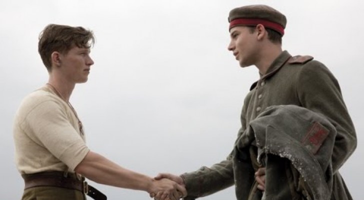 Sainsbury's SENSATIONAL Christmas ad inspired by real events of the Great War ! 