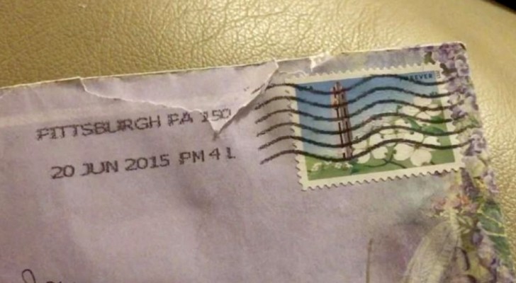 She receives a letter from her late mother after a five-year postal delay