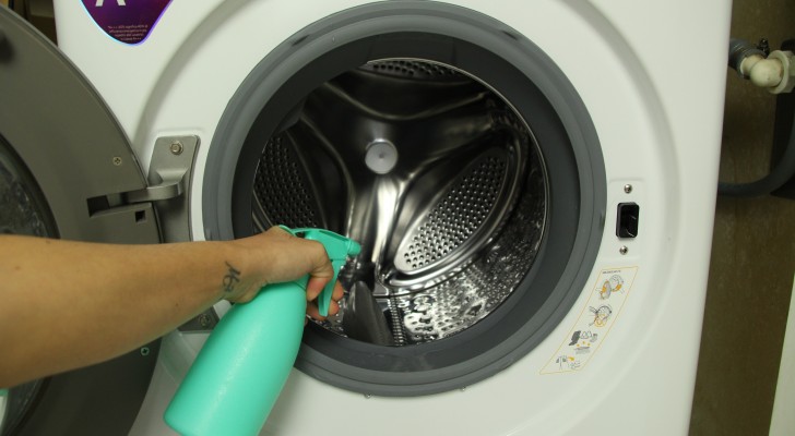 Zeg vaarwel tegen schimmel in de wasmachine: met deze eenvoudige en goedkope methodes wordt hij weer als goed als nieuw