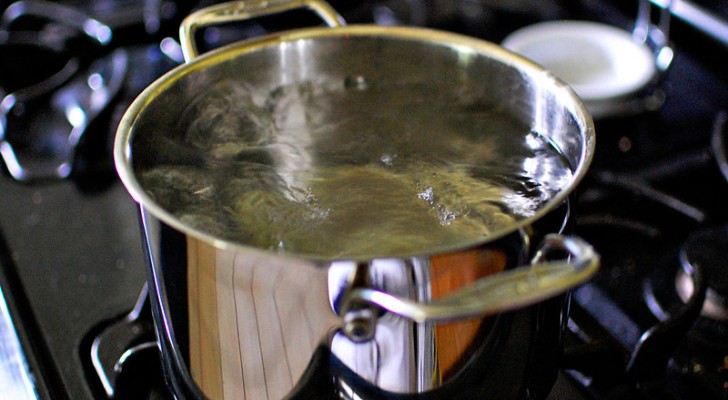 Laat je huis altijd lekker ruiken met een pan: ontdek hoe eenvoudig het is om van vieze geurtjes af te komen