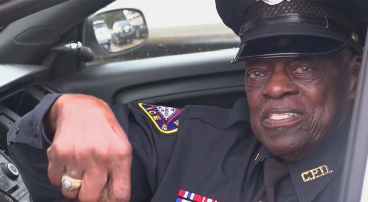 This 91-year-old policeman is still on duty and has no intention of retiring