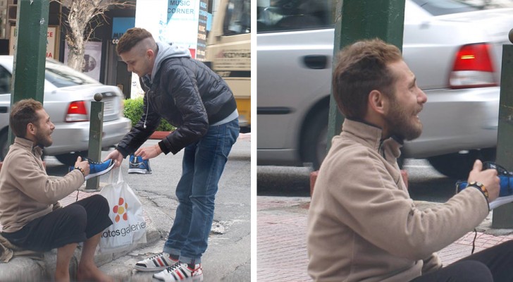 15 touching photos show us how people are capable of making small but important gestures