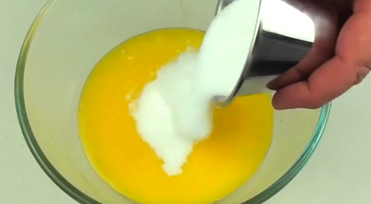 Just put butter and sugar in the microwave: you'll be impressed !