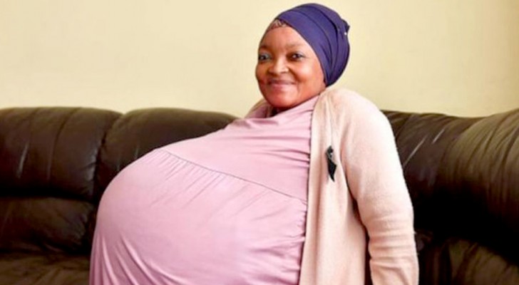 Questa donna ha dato alla luce 10 bambini in una sola volta: un caso più unico che raro