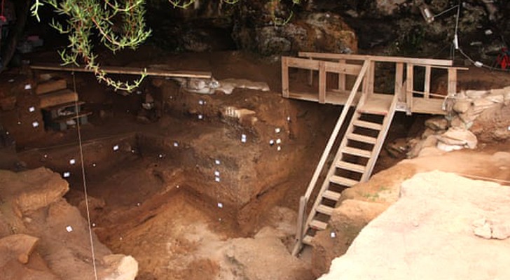 Scoperta in Marocco una sartoria di 120.000 anni fa: è tra le più antiche mai trovate