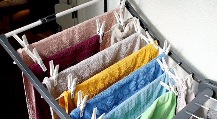 Cloths shouldn't be left to dry indoors: some of the most important reasons