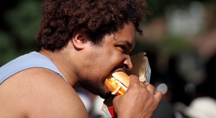 30 Tage lang Junkfood essen als Experiment: die Folgen für das Gehirn