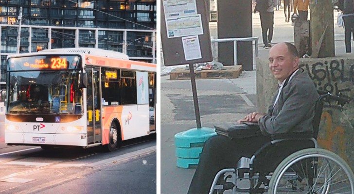 Nenhum passageiro se move para fazer com que um homem em uma cadeira de rodas suba no ônibus: o motorista manda todos descerem
