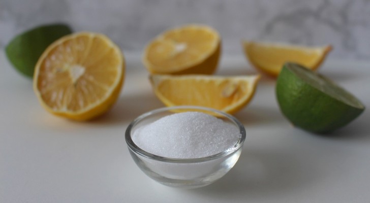 Houd citroenzuur altijd bij de hand: ontdek hoe nuttig het is bij huishoudelijke klusjes