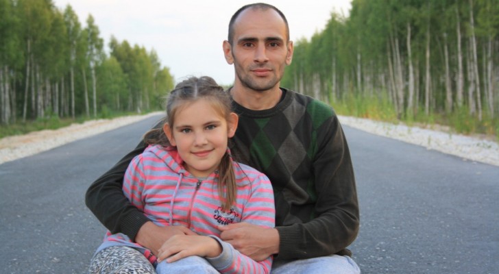 "Veux-tu m'adopter ?": la demande d'une fille en famille d'accueil à son père