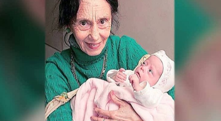 Ze is de oudste moeder ter wereld: ze kreeg haar dochter op haar 66e