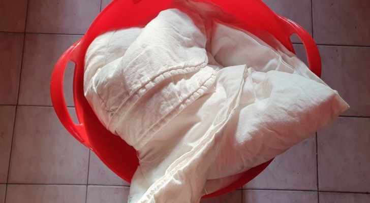 Dekbedden en gewatteerde dekens wassen? Ontdek hoe je dit gemakkelijk thuis kunt doen
