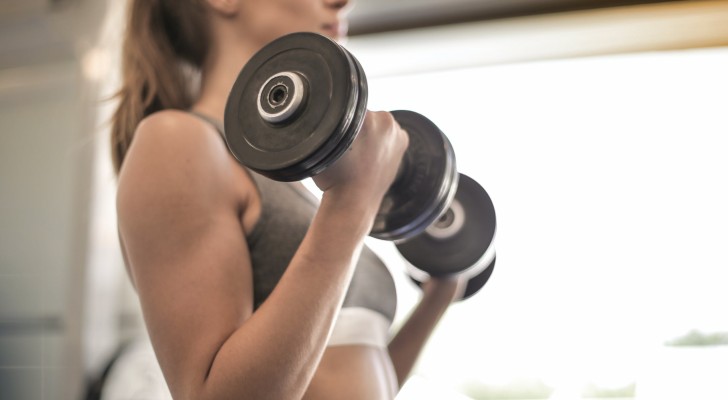 3 Sekunden Gewichtheben pro Tag reichen aus, um die Kraft zu steigern: die Studie