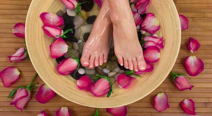 Verzorg je voeten met deze DIY natuurlijke behandelingen voor likdoorns en eelt