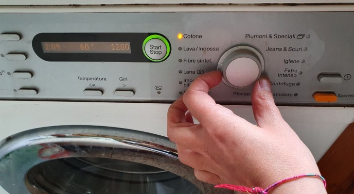 Utilizzo consapevole della lavatrice: un modo più economico ed ecologico per fare il bucato