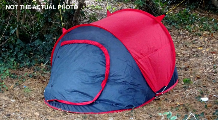 Lerares moet leven vanuit tent vanwege karig salaris, leerlingen mogen dit niet weten van haar