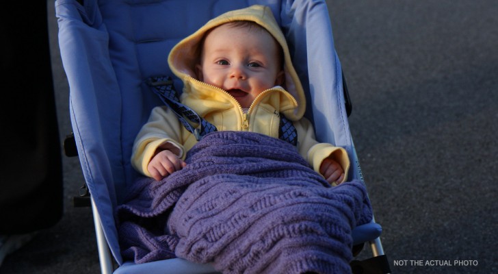 Tourist discovers that in Norway, parents leave their children in strollers in the street while they are shopping