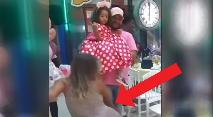 A mother is heavily criticized for her way of dancing at her daughter's birthday party