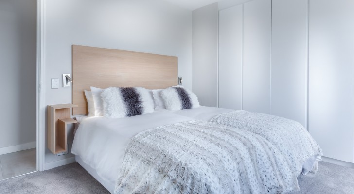 Wil je een minimalistische slaapkamer dan moet je deze 9 essentiële dingen weghalen 