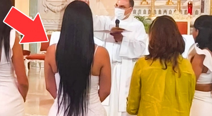 Mujer es duramente criticada por el vestido que usó durante el bautismo de su hijo