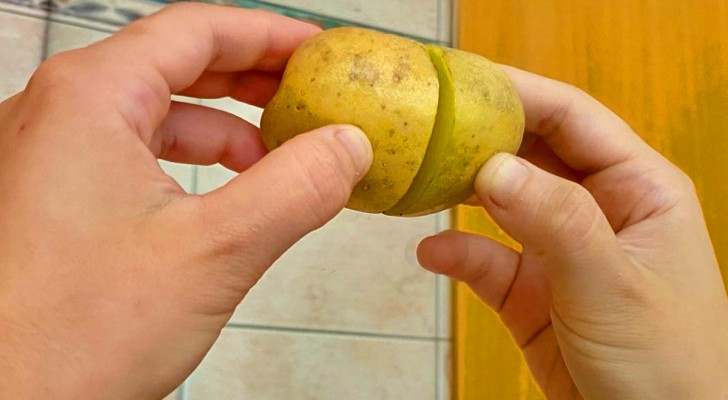 Veel mensen wrijven om een ​​nietsvermoedende reden aardappelen op spiegels