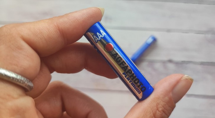 Mit diesem Trick können Sie schnell feststellen, ob eine Batterie leer ist oder nicht