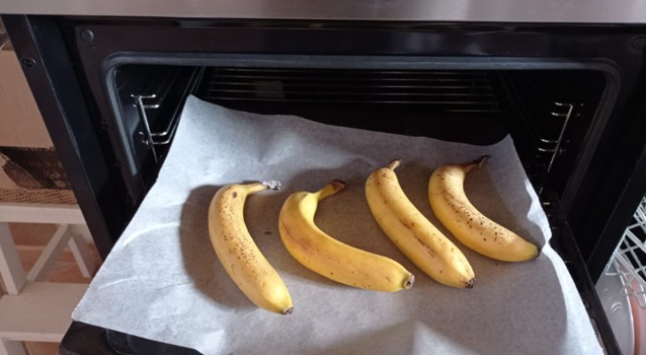Wat doen die bananen daar in de oven? Dit is een zeer gewaardeerde truc door alle huisvrouwen