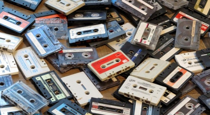 Vecchie musicassette: possiedi una di queste? Potrebbe valere migliaia di euro!