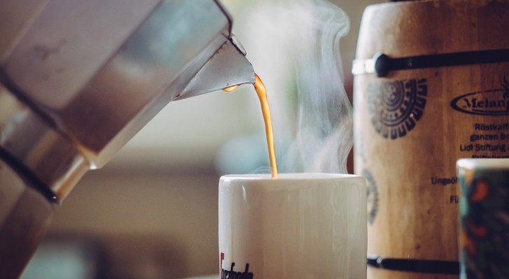 Ne le faites pas immédiatement après avoir pris un café : c'est l'erreur que commettent de nombreuses personnes le matin