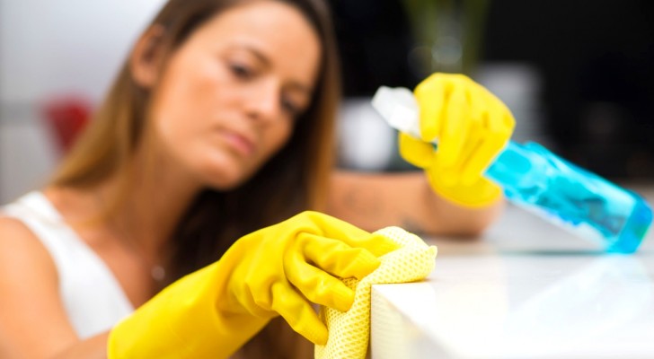 Cleaning whilst wearing rubber gloves may not always be the best solution