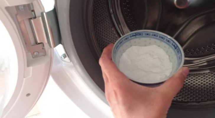 En komplett rengöring av tvättmaskinen är lätt med rätt naturliga medel