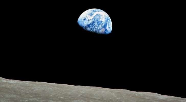 De maan verwijdert zich steeds verder van de aarde: wat zijn de gevolgen voor onze planeet?